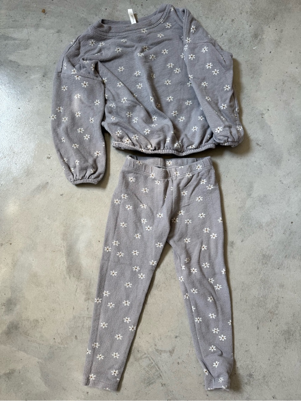 Rylee + Cru Gray Floral Kids Pajama Set - Pullover & Leggings